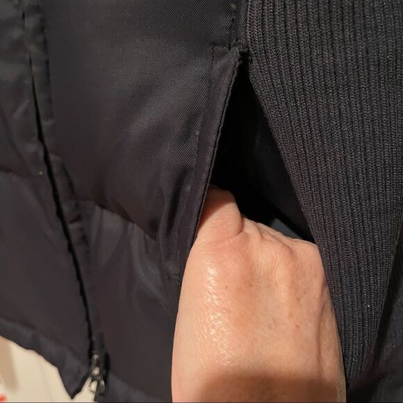 Vintage GAP 1990’s Black Quilted Zip Up Down Feather Puffer Warm Jacket Sz XS - Picture 4 of 10